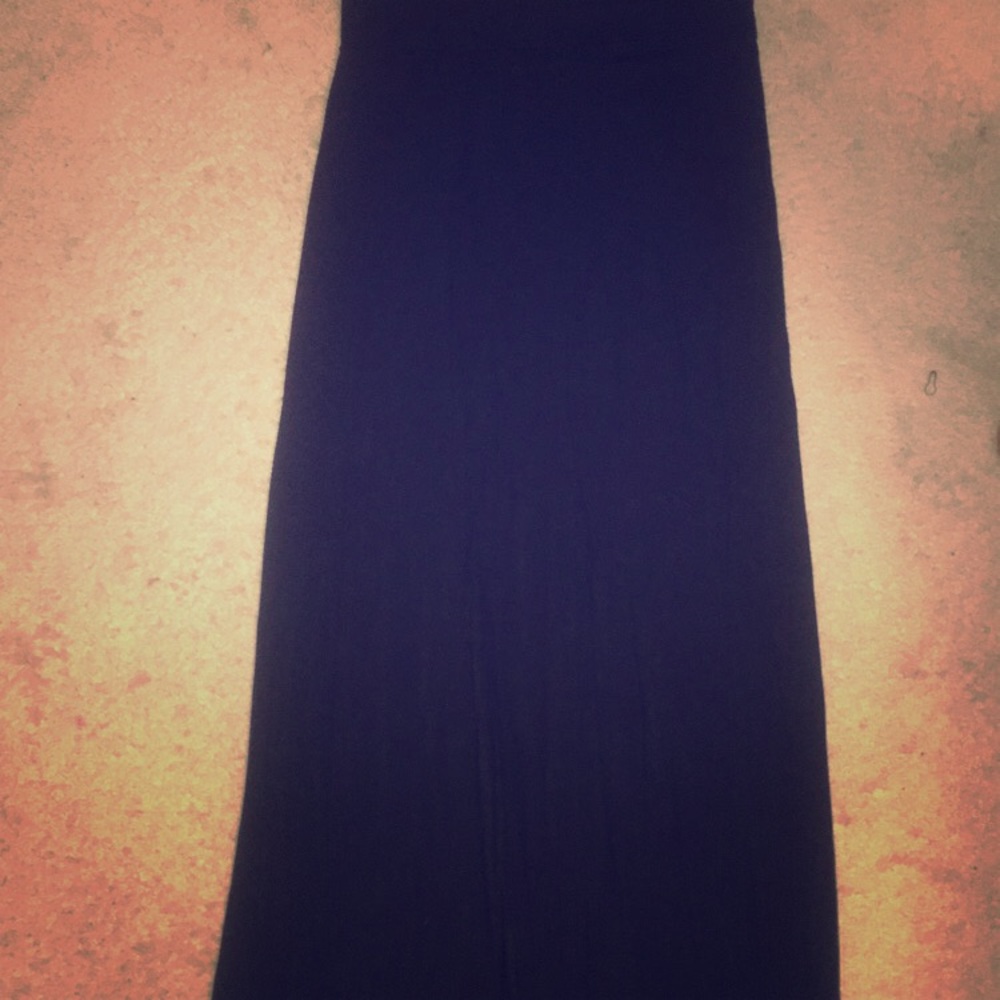 Black maxi skirt with 2 slits
